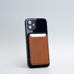 Leather wallet with Magsafe - Two colors